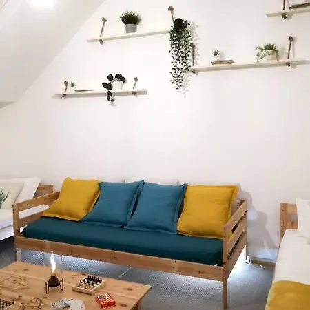 Rian - 2 Bedroom In *