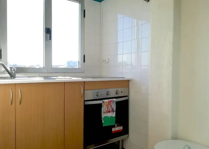 Rian - 2 Bedroom In アパート *